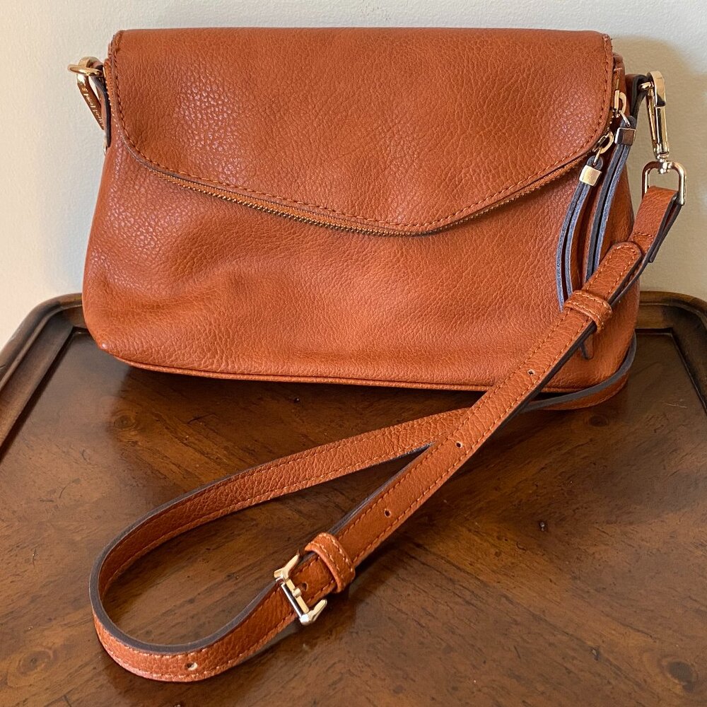 Brown convertible crossbody bag/clutch from Street Level - GENTLY USED